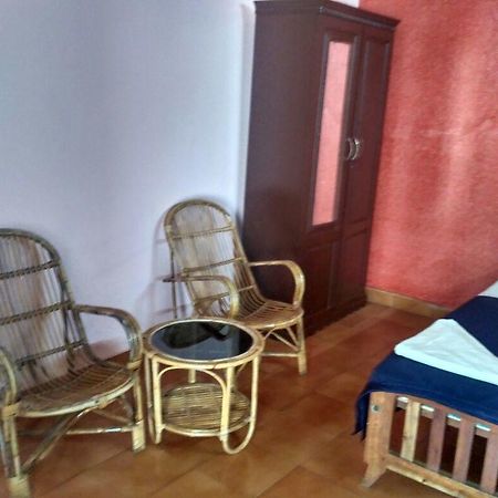 טקאדי Green Garden Cottage מראה חיצוני תמונה