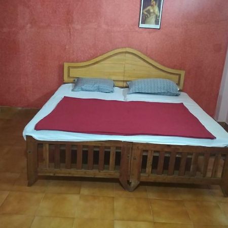 טקאדי Green Garden Cottage מראה חיצוני תמונה
