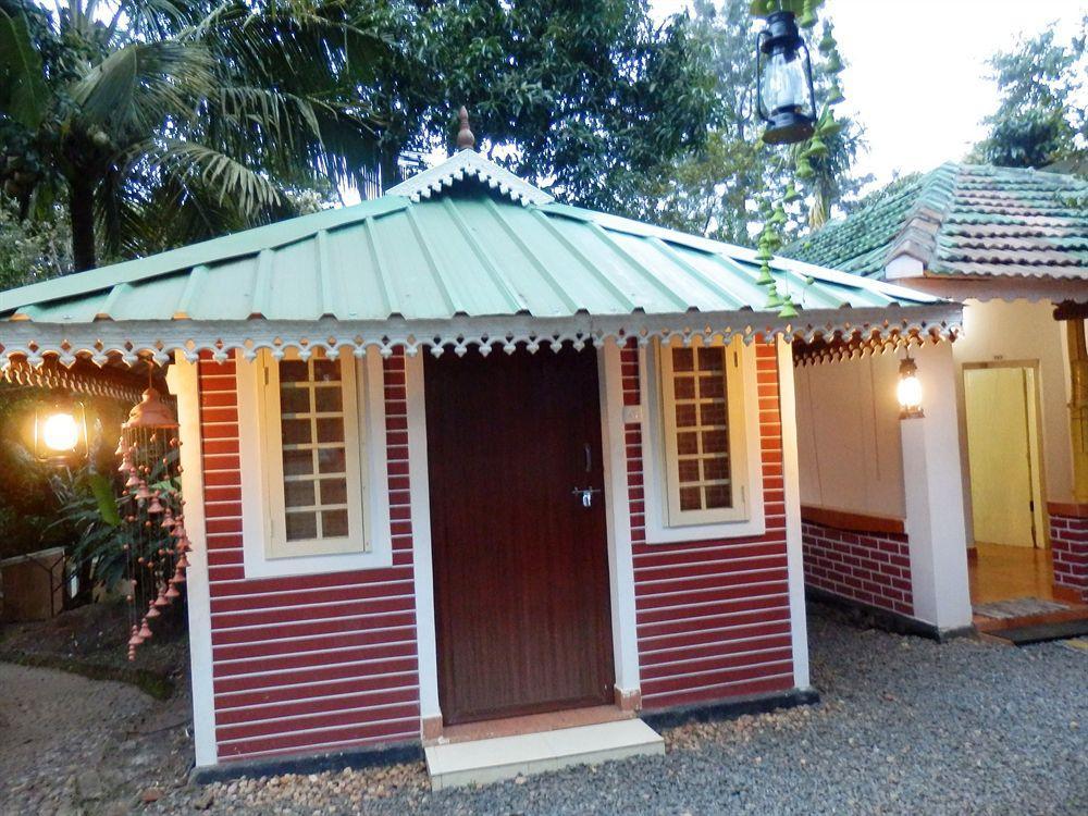 טקאדי Green Garden Cottage מראה חיצוני תמונה